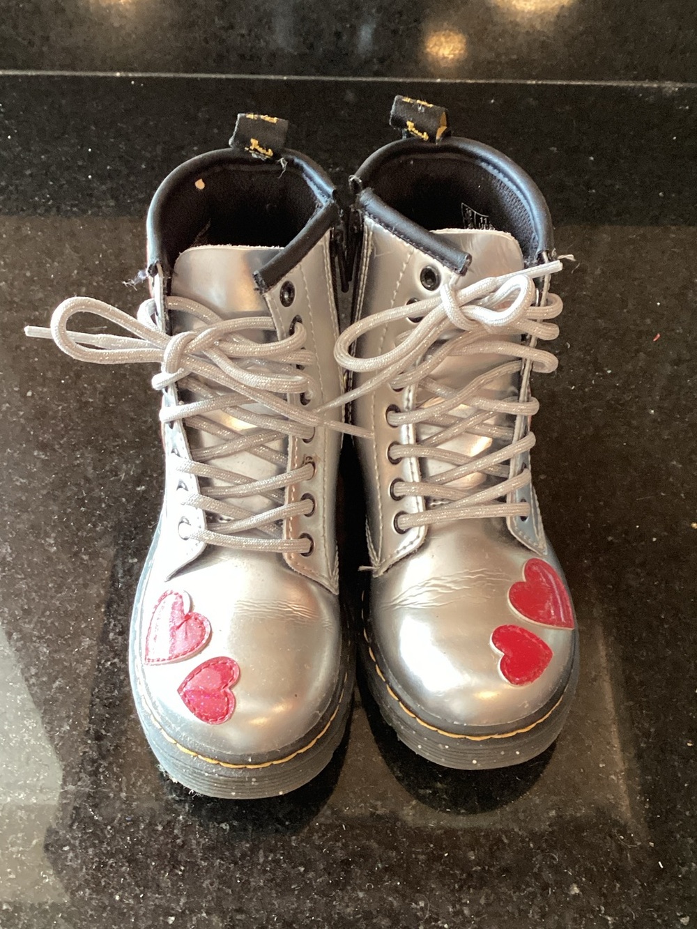 Dr. Martens Silver Kids Heart Lace-Up Boots with Red Hearts - Picture 2 of 8